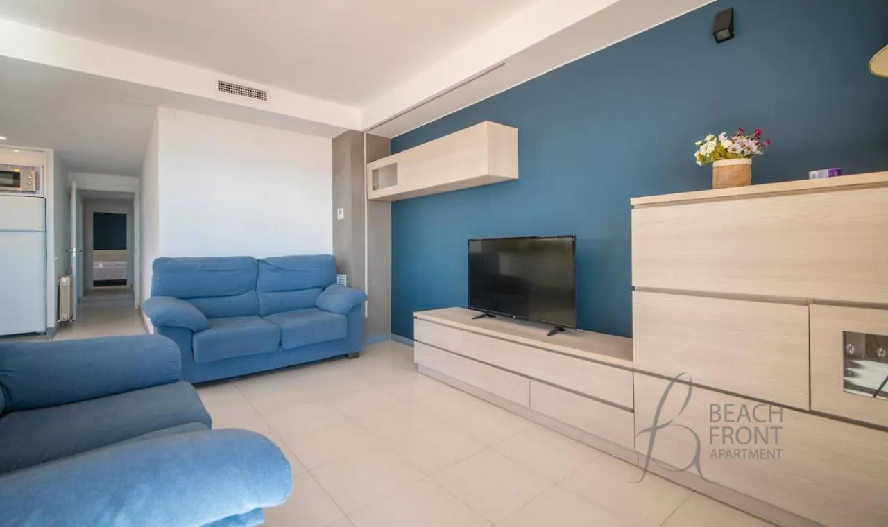 R139 Beachfront Apartment Guillem Calafell Spain