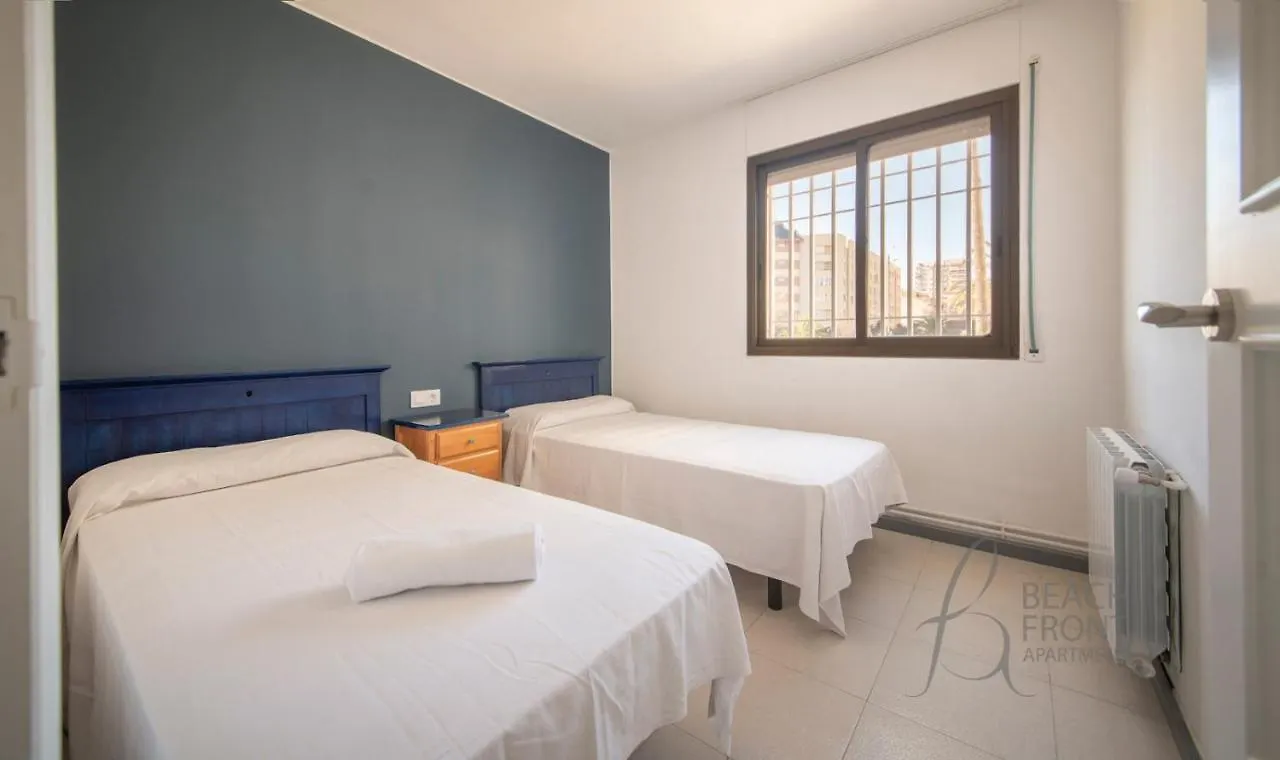 R139 Beachfront Apartment Guillem Calafell Spain